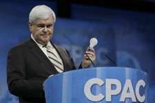  - 
              RETRANSMISSION TO ADD INFORMATION ABOUT THE SUBJECT OF GINGRICH'S TALK - Former House Speaker Newt Gingrich holds a lightbulb as a prop while talking about innovation and Thomas Edison 