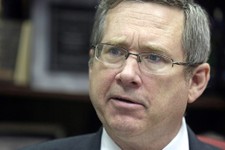 Republican Senator Likens Obama to a Drug Dealer After Iran Ransom