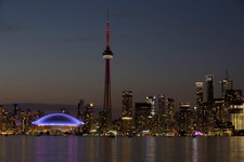 Yes, We Need a Canadian Border Wall