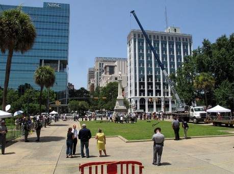 Flag Dispute: NAACP OKs Ending Its Boycott of South Carolina