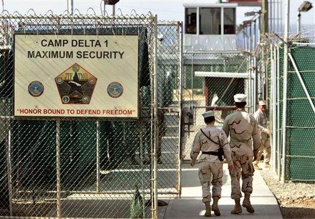 Biden Admin Reportedly Looking to House Haitian Migrants at Guantanamo Bay