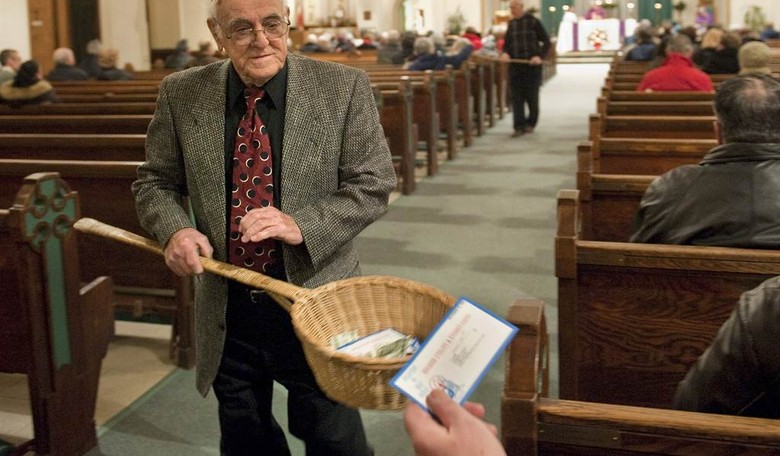 Tips for Donating to Your Favorite Charity on 'Giving Tuesday' 