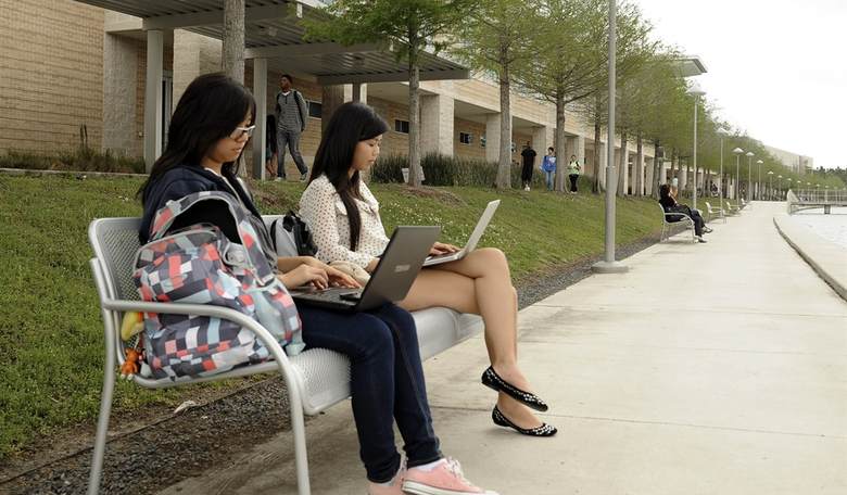 Liberal Students Have a Funny Definition of 'Diversity'