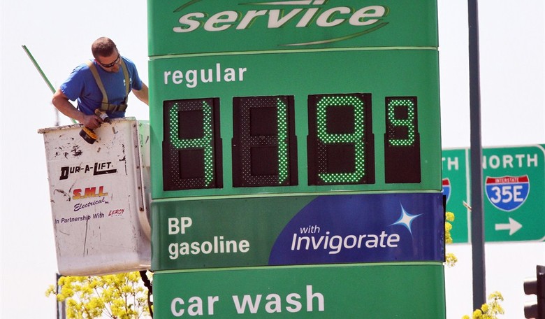 Environmentalists vs. Blue-Collar Workers