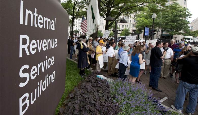 Escalation: Embattled IRS Official to 'Plead the Fifth' at Hearing Today