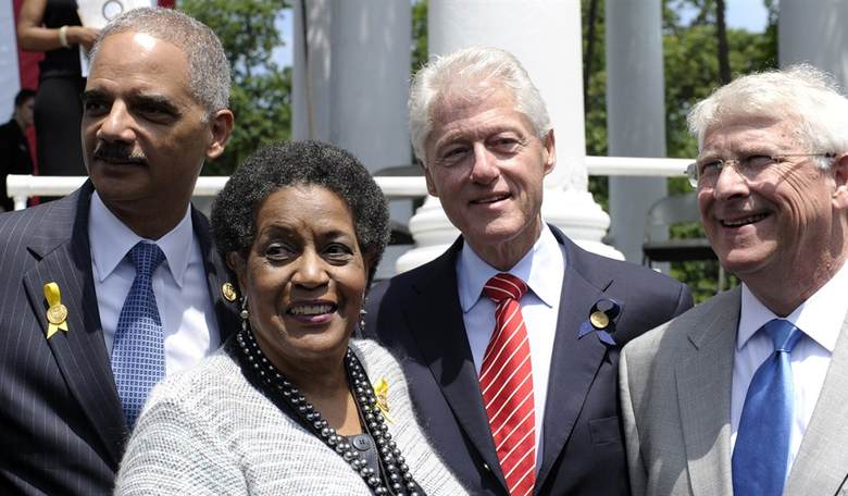 Liberals Find Out Eric Holder is Who We Said He Was
