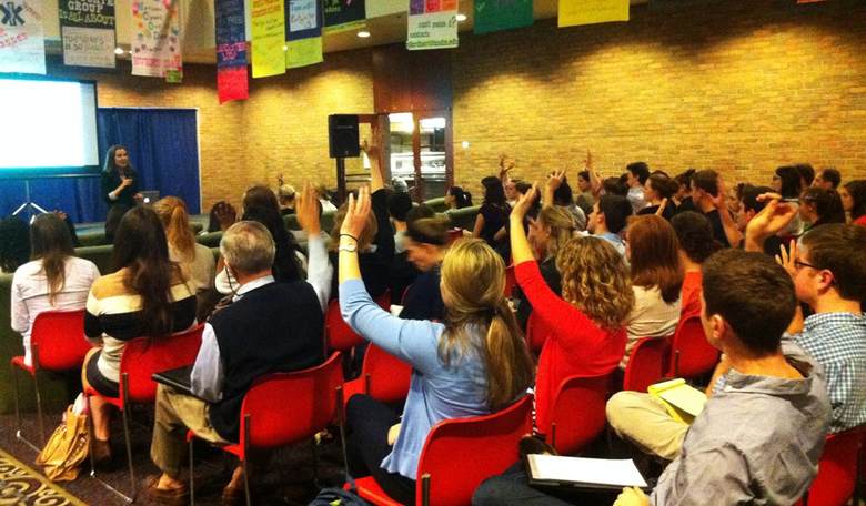 Arizona Student Suspended for Asking that Classes be Taught in English