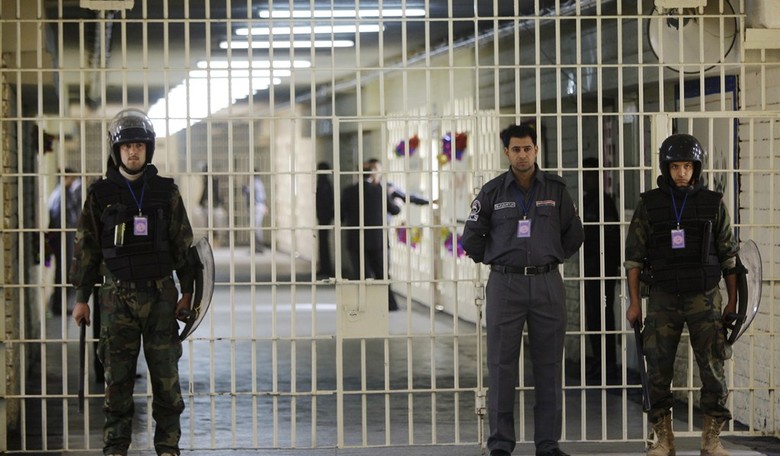 BREAKING: 'Senior' Al Qaeda Leaders Escape From Iraq's Abu Ghraib Prison