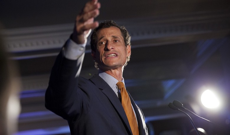 Anthony Weiner Deletes Twitter After More Sexting Pictures Emerge