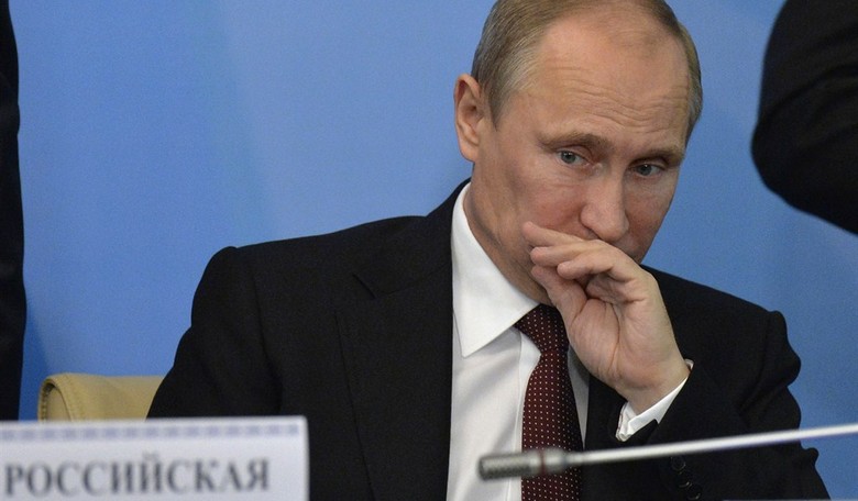 Putin Takes Another Shot at Obama