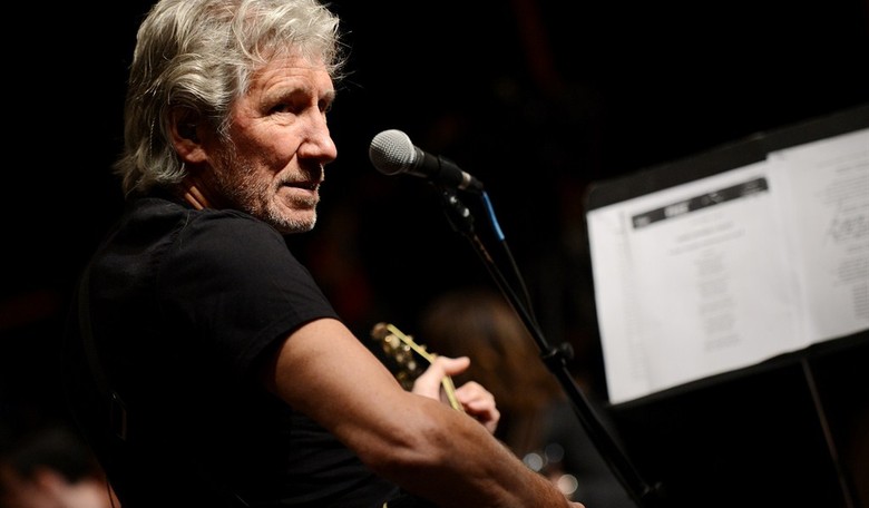 Educating Anti-Semite Roger Waters on Israel