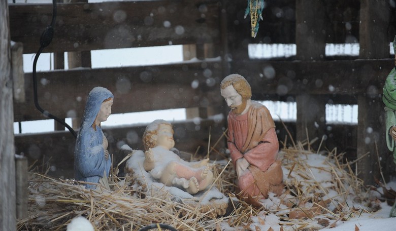 Air Force Kicks Baby Jesus off Base