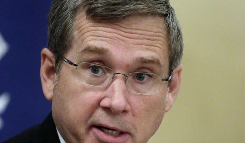 Mark Kirk Bolts from Fellow Republicans to Defend Planned Parenthood
