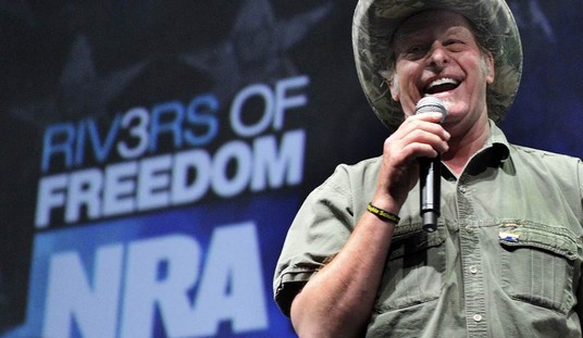 CT Newspaper Compares the KKK to Ted Nugent, Fox News and All Republicans