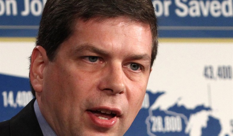 Oof: Alaska Gubernatorial Candidate Declines to Reciprocate Begich Endorsement