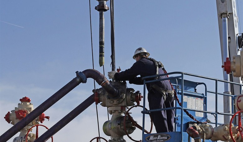 The Oil Weapon in America's Hands