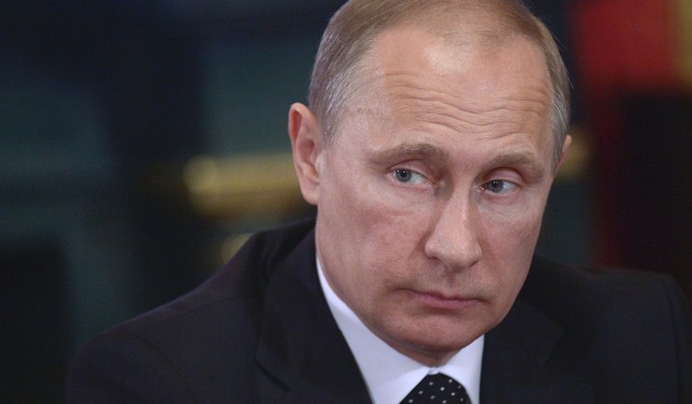 Putin Plays Mr. Nice Guy By Asking Ukrainians to Delay Secession Votes