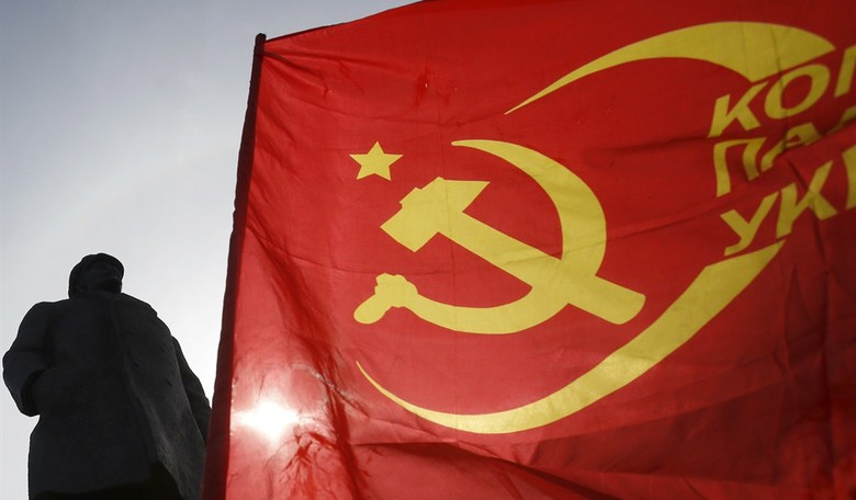 Honor the Victims of Communism and Nazism On Black Ribbon Day
