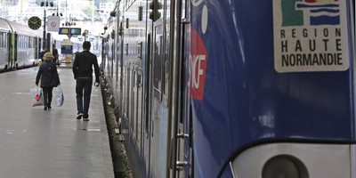 French Train Derails, Injuring Almost 50 — Authorities Suspect Sabotage