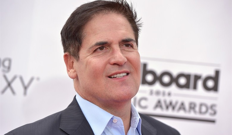 What are Jeb Bush, Mark Cuban and Michael Waltrip resolving to do in the New Year?