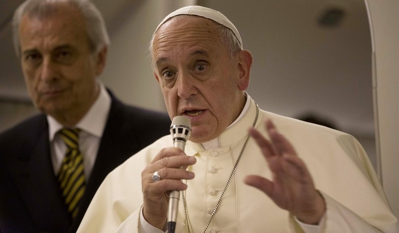 Pope Francis: Pets Can't Replace Children