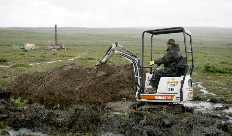 The EPA is Helping Environmental Groups Sue the EPA