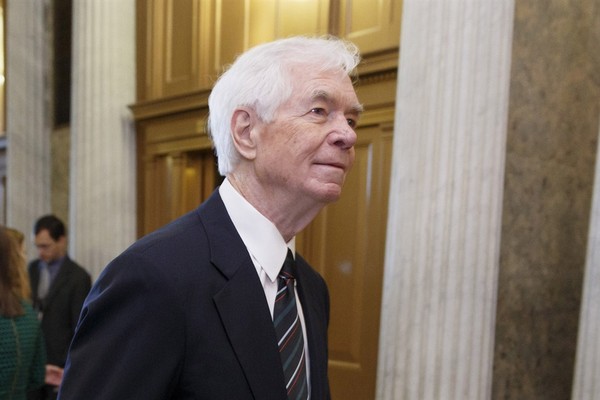 Primary Night: Tea Party, Establishment Candidates Face Off in Mississippi