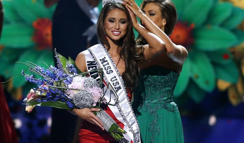 Feminists Freak Out Over Miss Nevada Suggestion Women Learn Self Defense to Avoid Rape