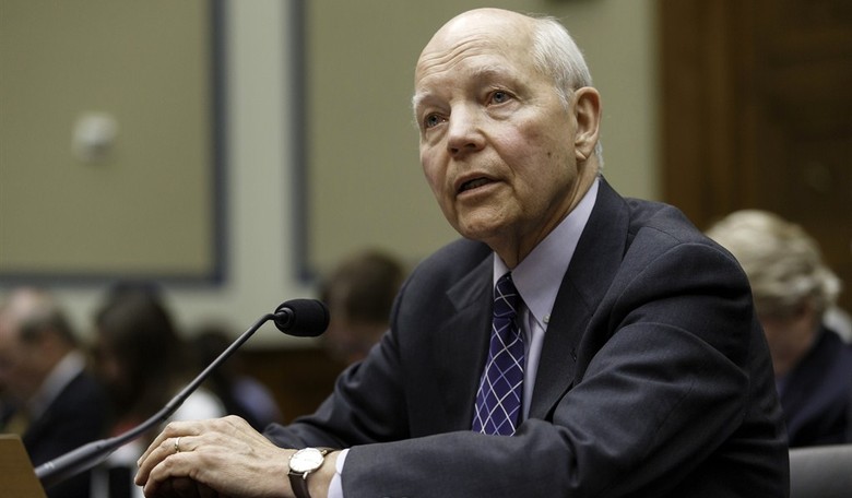 IRS Threatens to Delay Tax Refunds Over Budget Cuts