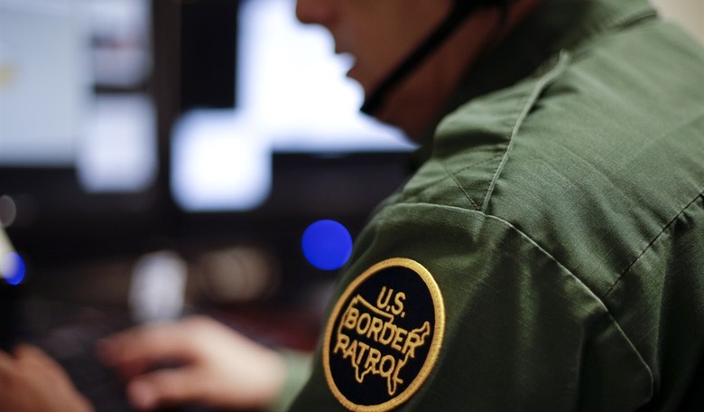 Homan Says They'll 'Absolutely' Use Land Texas Offered for Deportation Operation