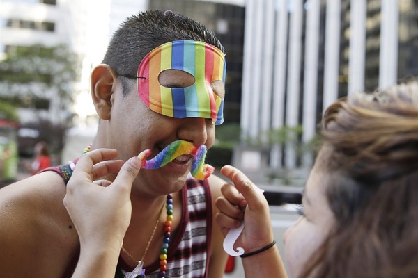 How Christian Kids Should Deal With ‘LGBT’ Peers