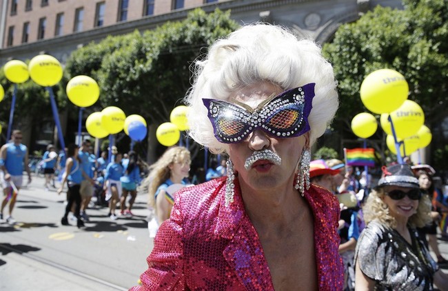 Even the Big, Blue Toilet Towns Are Sick of the Democratic Freak-Show