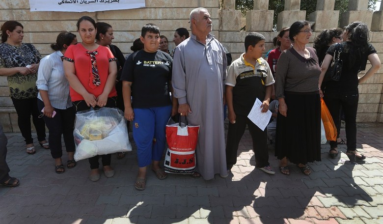 ISIS to Iraqi Christians: You Have One Week to Convert to Islam or Die