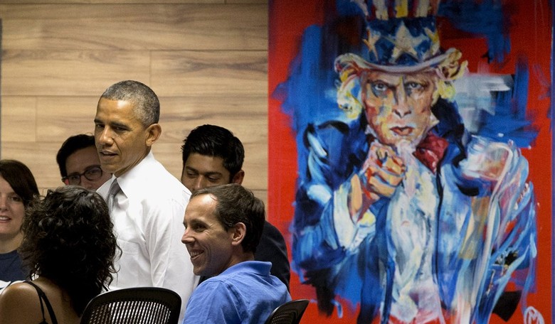 Poll: Obama is Encouraging Illegal Immigrants to Cross the Border