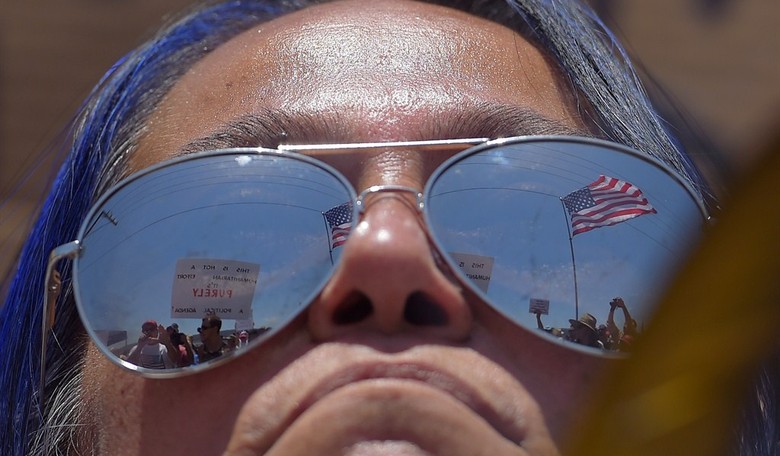 Hypocrites Take a Selfish Stance on Border Crisis