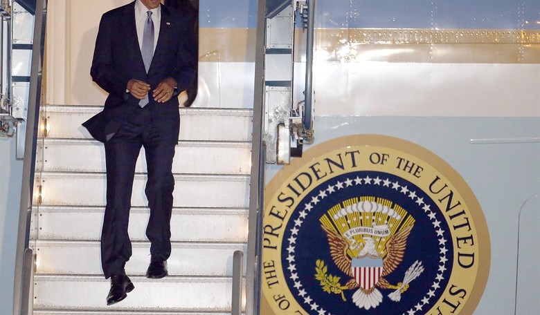 In Israel’s Desperate Hour, Obama Leads from Behind