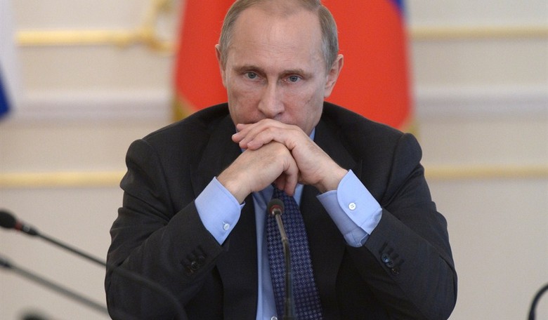 US Sanctions on Russia May Sink the Dollar