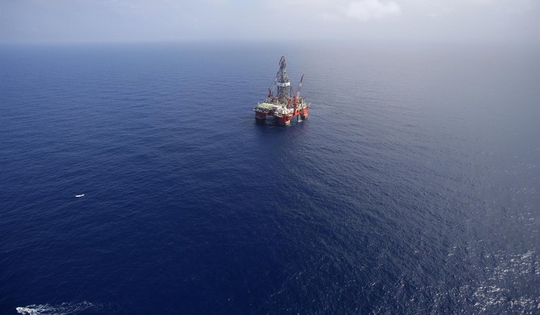 Offshore Oil Exploration Approved for East Coast—Greenies Freak