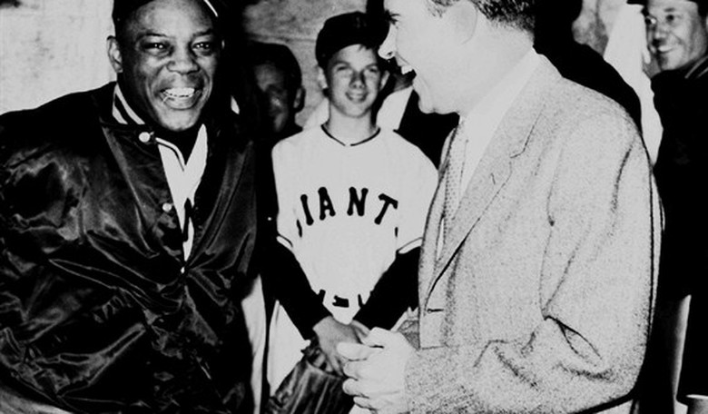 The Passing of the Last Universally Loved Sports Figure