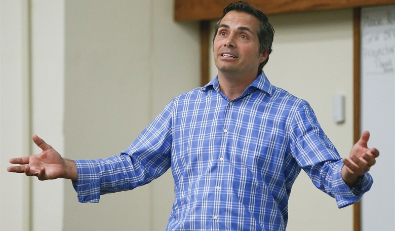 Democrat-Turned-"Independent" In Kansas Gets Senate Boost
