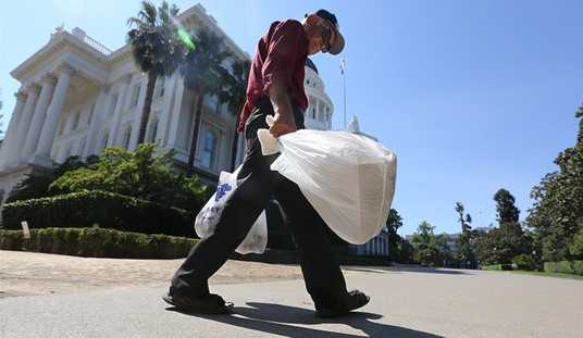 Woman Launches GoFundMe to Help Her DoorDash Driver Finally Retire