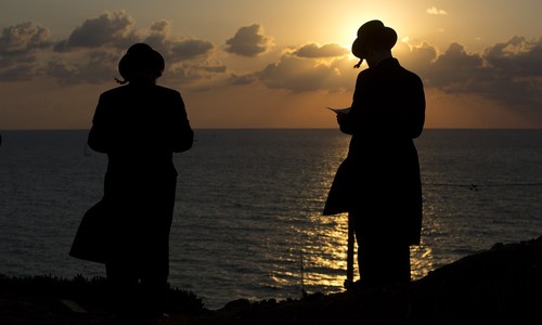 Trump Offers Solidarity on Yom Kippur as Palestinian Jihad Mars the Holy Day