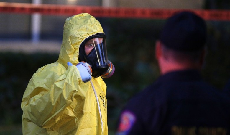 Poll: Americans Overwhelmingly Support Flight Restrictions From Ebola Stricken Countries