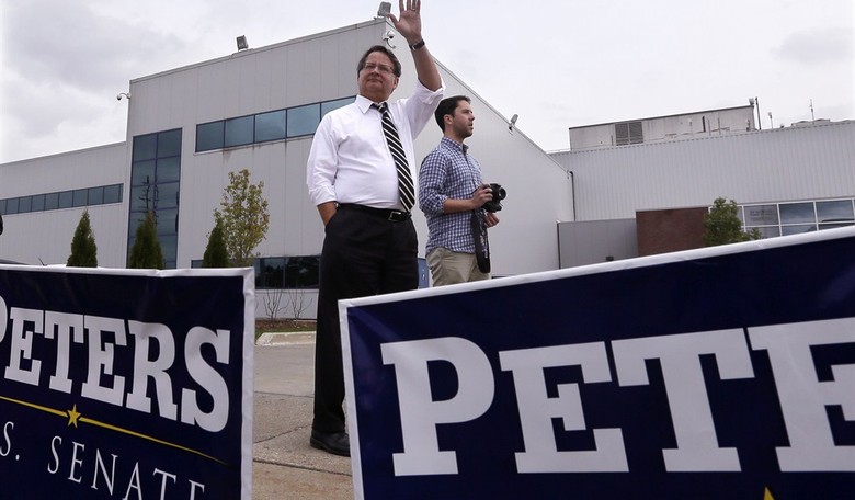 MI Poll: Only 19 Percent of Voters Say Sen. Peters Deserves a Second Term
