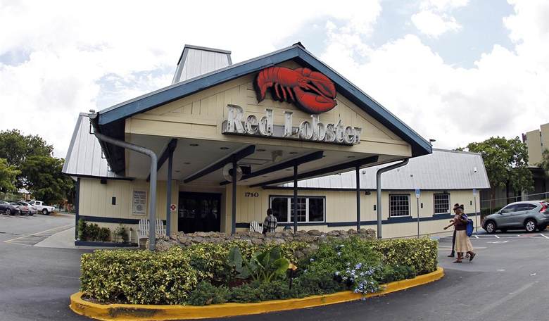 As the Nation Bemoans the Demise of Red Lobster, MSNBC Declares Blacks Are Hardest Hit!