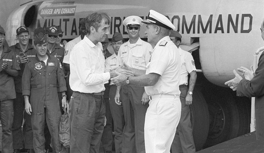 The Wisconsin Pilot Who Carried His Hanoi Hilton Story Home on Cigarette Wrappers