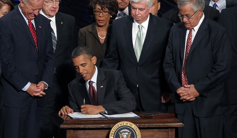 Federal Judge on Obama's Illegal Immigration Executive Action: It's Unconstitutional 