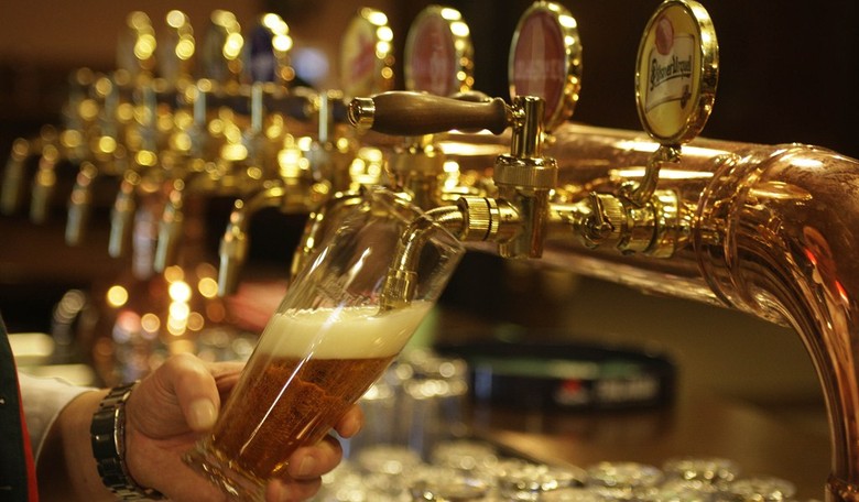 Beermakers Battle Over Tax Reform