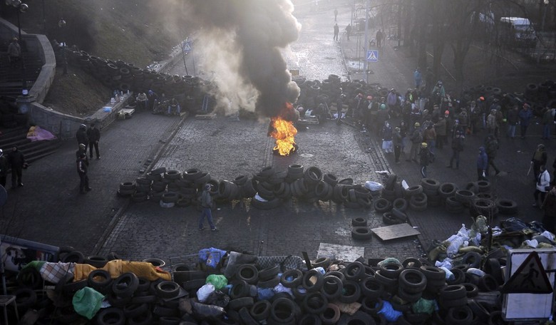 Ukraine Continues to Collapse into Violent Chaos 