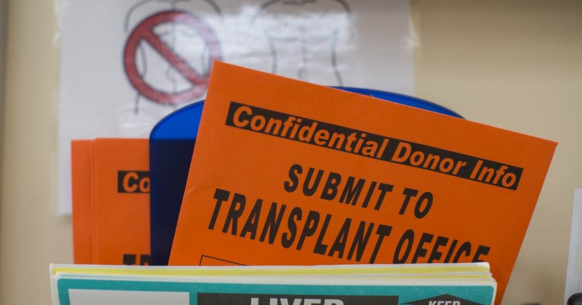 Sign Lesson Cartoon The Free-Market Lesson Hiding in America’s Organ Shortage